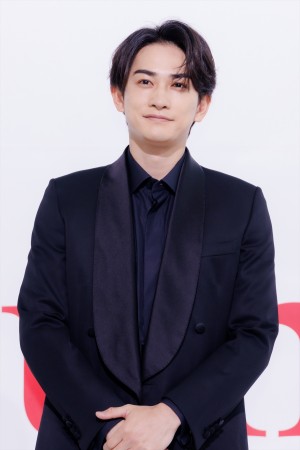 町田啓太、ドラマ『unknown』制作発表記者会見に登場