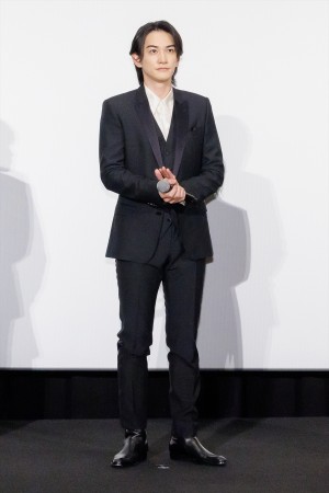 町田啓太、『ミステリと言う勿れ』初日舞台挨拶に登場