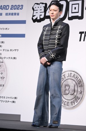 市川染五郎、「第40回ベストジーニスト2023」授賞式に登場