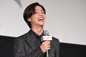 醍醐虎汰朗、映画『OUT』完成披露試写会に登場
