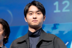 奥平大兼、『ワンダーハッチ‐空飛ぶ竜の島‐』配信記念ワールドプレミアに登場