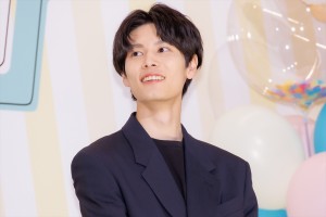 萩原利久、映画『おとななじみ』プレミア試写会に登場