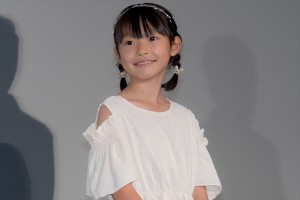 柚穂、映画『渇水』完成披露舞台挨拶に登場