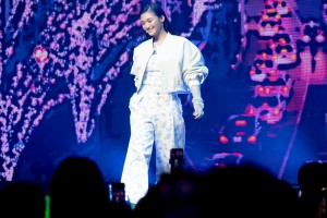 山崎天、「ViVi Night2023」に登場