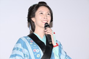 長澤奈央、Vシネクスト『忍風戦隊ハリケンジャーでござる!シュシュッと 20th anniversary』完成披露舞台挨拶に登場