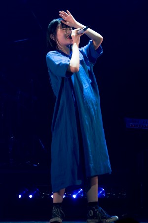 アイナ・ジ・エンド、映画『キリエのうた』プレミアムライブに登場