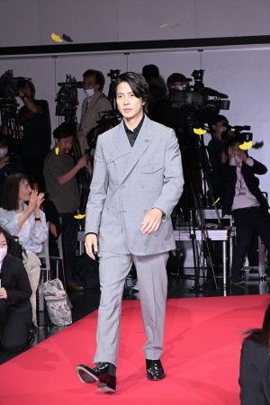 山下智久、『SEE HEAR LOVE 見えなくても聞こえなくても愛してる』配信直前イベントに登場