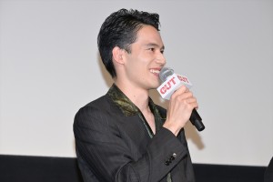 水上恒司、映画『OUT』完成披露試写会に登場