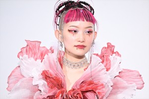 詩羽、映画『アイスクリームフィーバー』初日舞台挨拶に登場