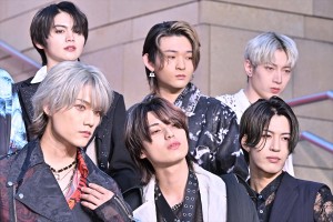 XY、映画『YOSHIKI:UNDER THE SKY』ジャパンプレミアに登場