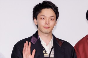 中村倫也、映画『宇宙人のあいつ』完成披露上映会 舞台挨拶に登場