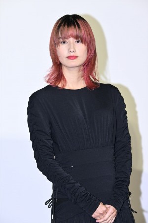 橋本愛、NHKスペシャル『アナウンサーたちの戦争』取材会に登場