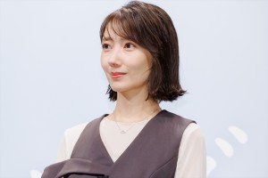 波瑠、映画『アナログ』公開直前イベントに登場