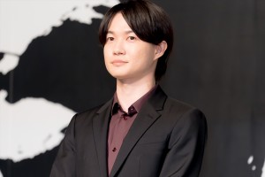 神木隆之介、『ゴジラ-1.0』完成報告会見に登場