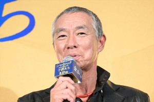 柳葉敏郎、映画『シャイロックの子供たち』 完成披露舞台挨拶に登場
