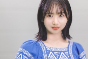 日向坂46・上村ひなの