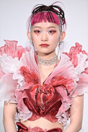 詩羽、映画『アイスクリームフィーバー』初日舞台挨拶に登場