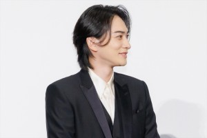 町田啓太、『ミステリと言う勿れ』初日舞台挨拶に登場
