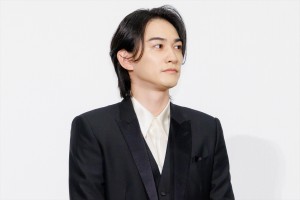 町田啓太、『ミステリと言う勿れ』初日舞台挨拶に登場