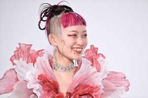 詩羽、映画『アイスクリームフィーバー』初日舞台挨拶に登場