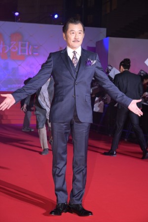 吉田鋼太郎、『劇場版きみセカ』ゴーレムアライバルイベント&完成披露舞台挨拶に登場