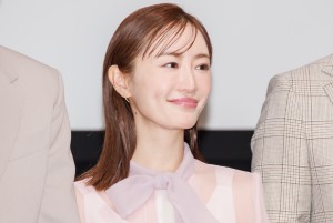 ドラマ『ミス・ターゲット』制作発表会見に出席した松本まりか
