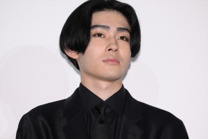 市川染五郎、劇場版『鬼平犯科帳 血闘』初日舞台挨拶に登場