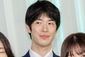 ドラマ『若草物語―恋する姉妹と恋せぬ私―』制作発表に出席した渡辺大知