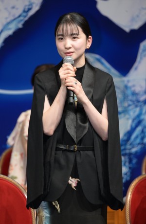 福地桃子、舞台『千と千尋の神隠し』製作会見に登場
