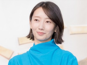 ドラマ『14才の母』上田はる役の波瑠
