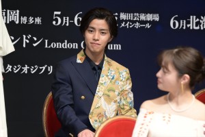 醍醐虎汰朗、舞台『千と千尋の神隠し』製作会見に登場