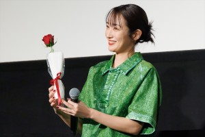 高梨臨、日英合作映画『コットンテール』特別先行上映イベントに登場