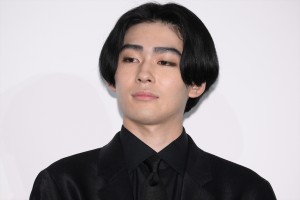 市川染五郎、劇場版『鬼平犯科帳 血闘』初日舞台挨拶に登場