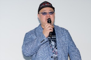 稲田徹、Vシネクスト『特捜戦隊デカレンジャー20th ファイヤーボール・ブースター』初日舞台挨拶に登場