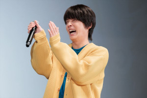 ドラマ『ぼくたちん家』第1話完成披露試写会トークイベントに出席した手越祐也