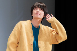 ドラマ『ぼくたちん家』第1話完成披露試写会トークイベントに出席した手越祐也