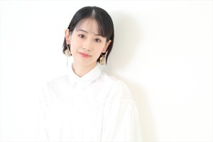 愛希れいか