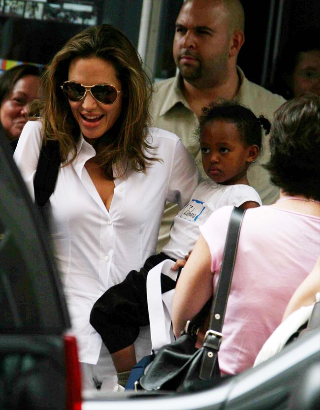 Angelina Jolie1341_ANGELINA JOLIE ZAHARA2