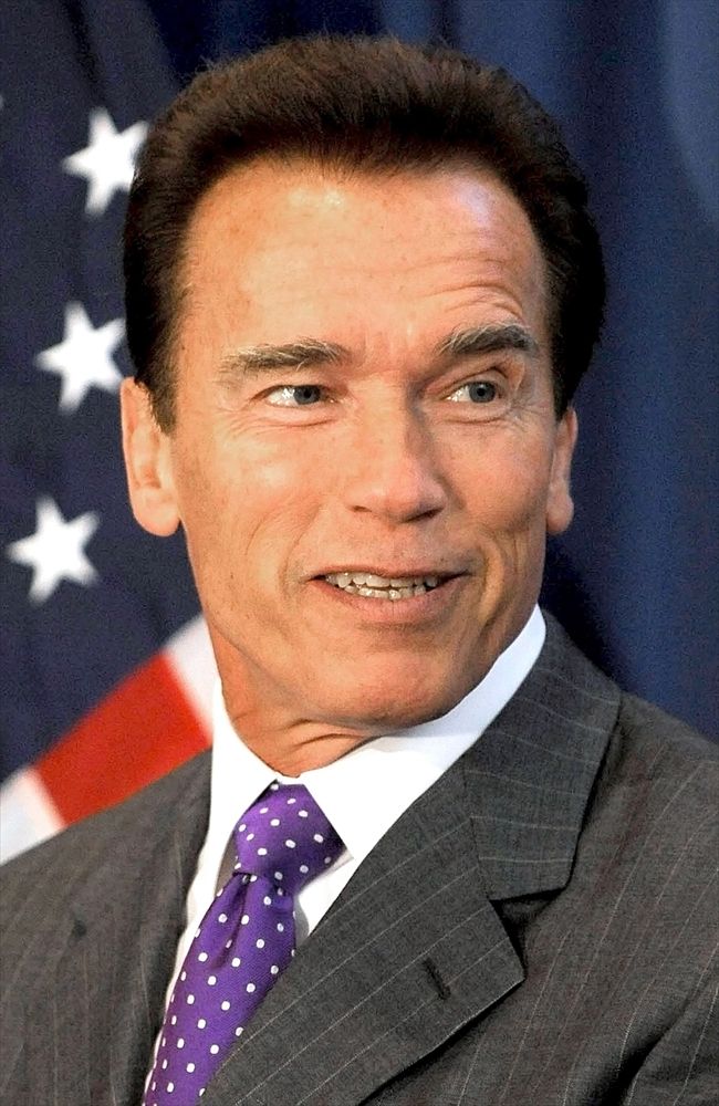 Arnold Schwarzenegger1895_0817APF_KH002_H