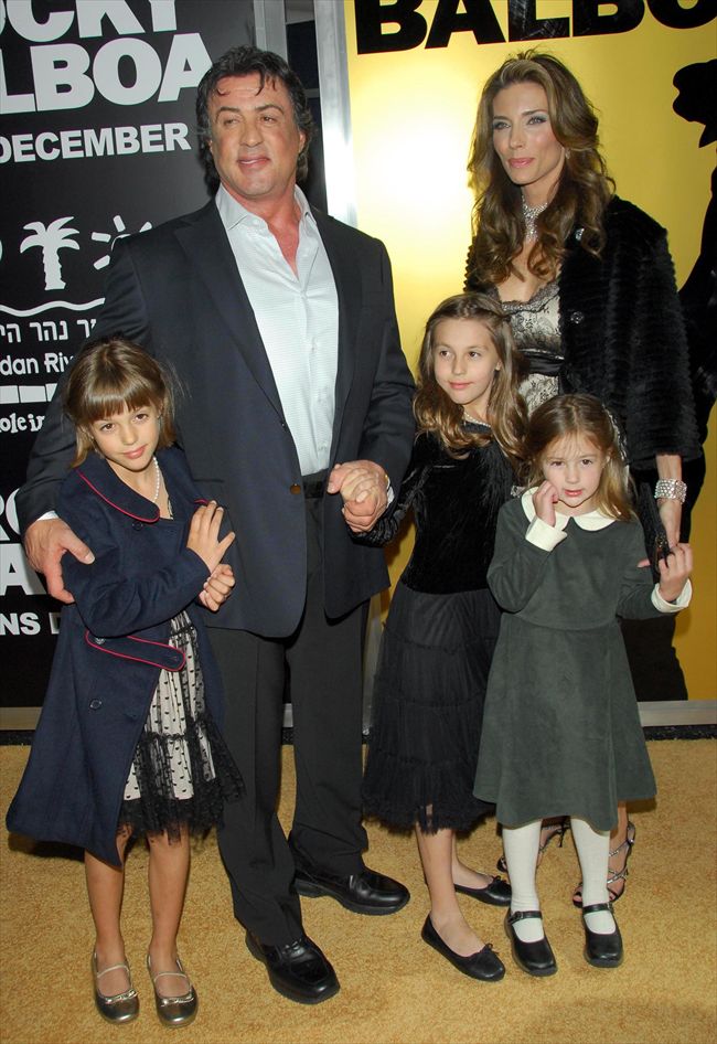 Sylvester Stallone25431_Sylvester Stallone and Jennifer Flavin with family