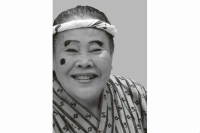オバアは喜劇の女王～仲田幸子 沖縄芝居に生きる