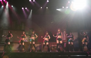 Berryz工房×℃-ute主演舞台「キャッツ・アイ」に杏里が大絶賛！