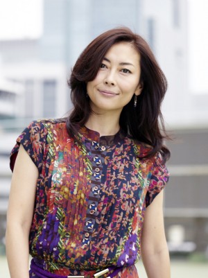 「新しい靴を買わなくちゃ」中山美穂×向井理インタビュー