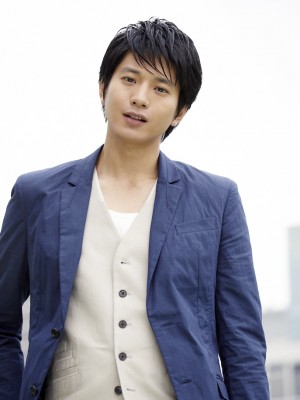 「新しい靴を買わなくちゃ」中山美穂×向井理インタビュー