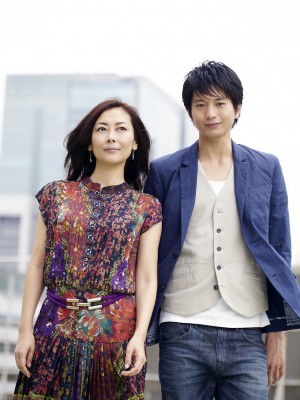 「新しい靴を買わなくちゃ」中山美穂×向井理インタビュー