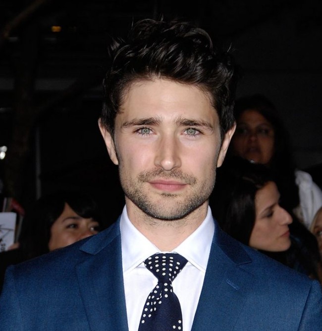 Matt Dallas17278_1114N05_GM166_H