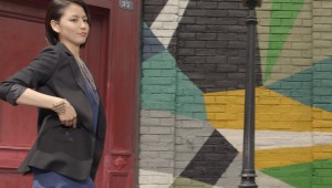 「NATURAL BEAUTY BASIC」新作TVCMで魅せる、ワンピース＆ジャケットのクールな長澤まさみ