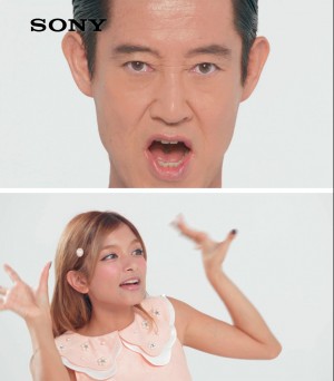 ソニーのブルーレイ新CM「オレの主張」篇の山下真司（上）と「ローラにジャンプ」篇のローラ（下）