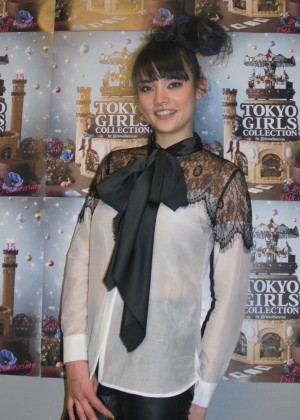  「東京ガールズコレクション」舞台裏で「お酒が大好きで毎晩楽しい」と語る加賀美セイラ