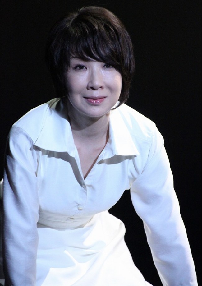 舞台「悼む人」最終舞台稽古2012/10/18、伊藤蘭